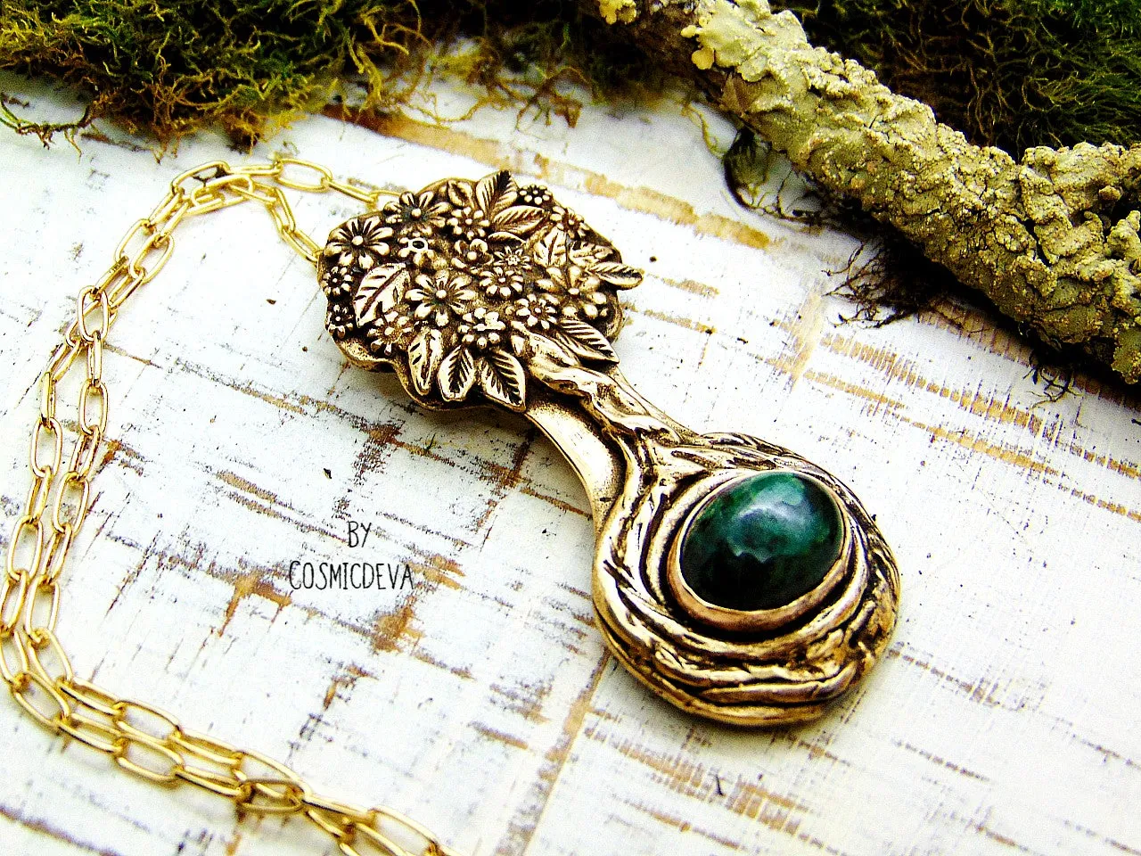 1193# Tree of Life Pendant With Emerald Stone Bronze Necklace