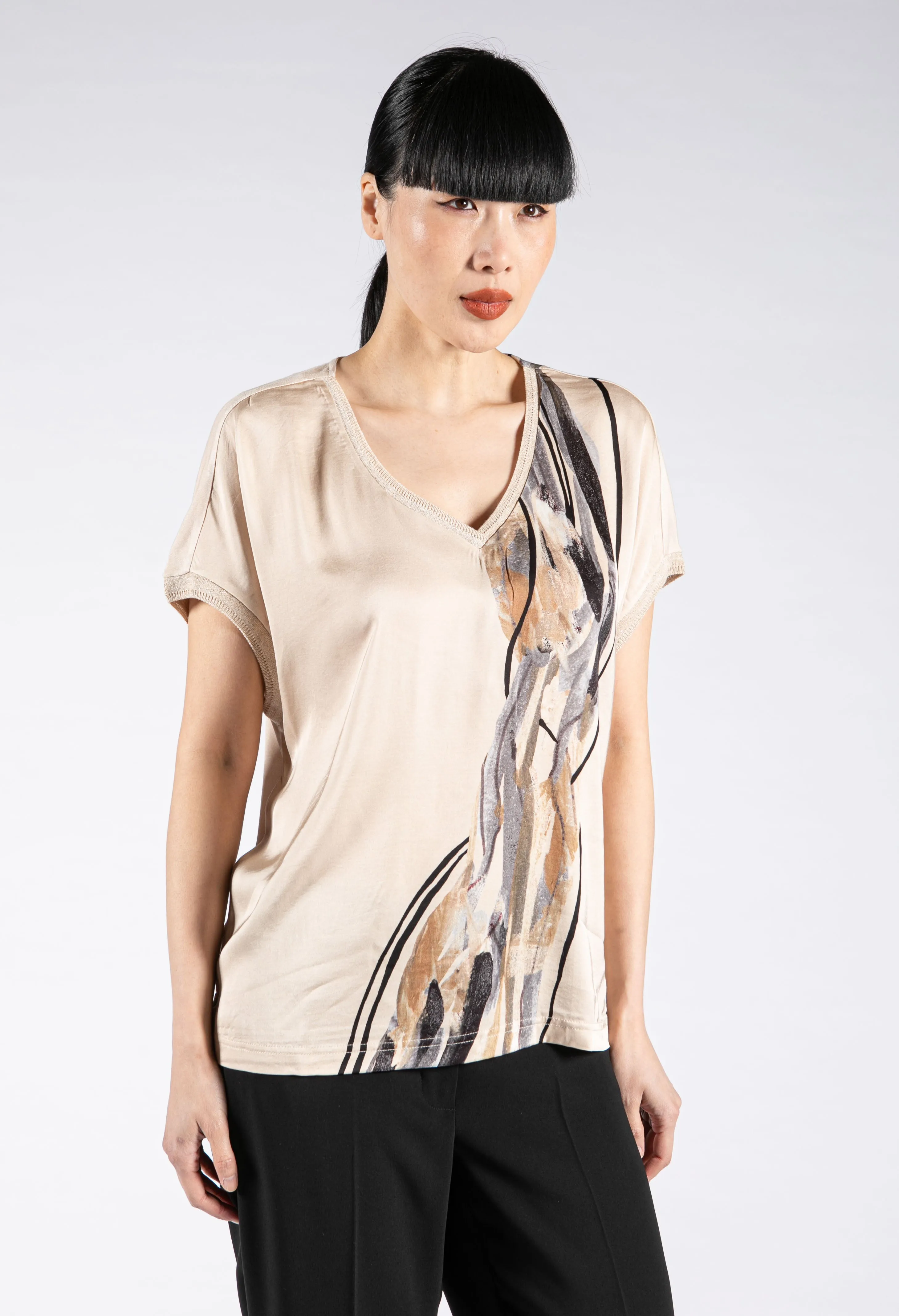 Abstract Print V Neckline Top-2