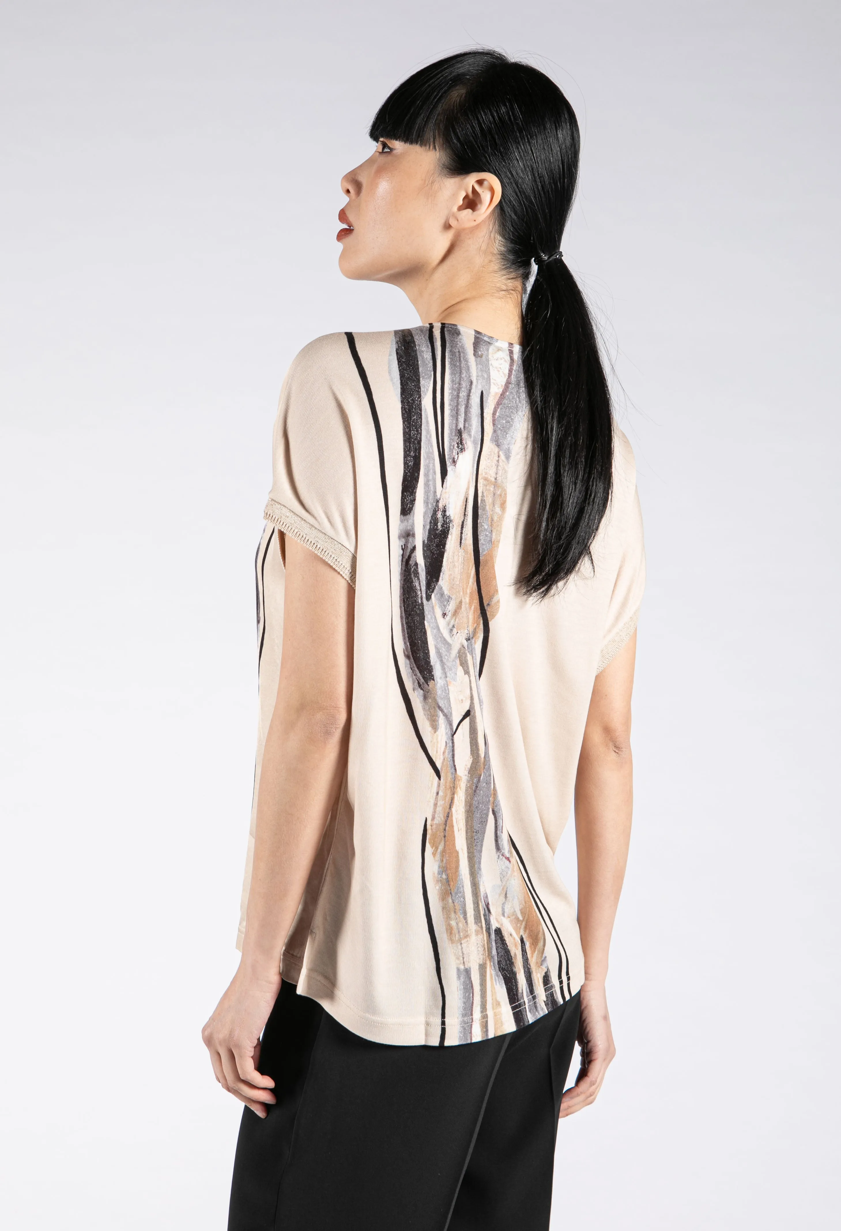 Abstract Print V Neckline Top-2