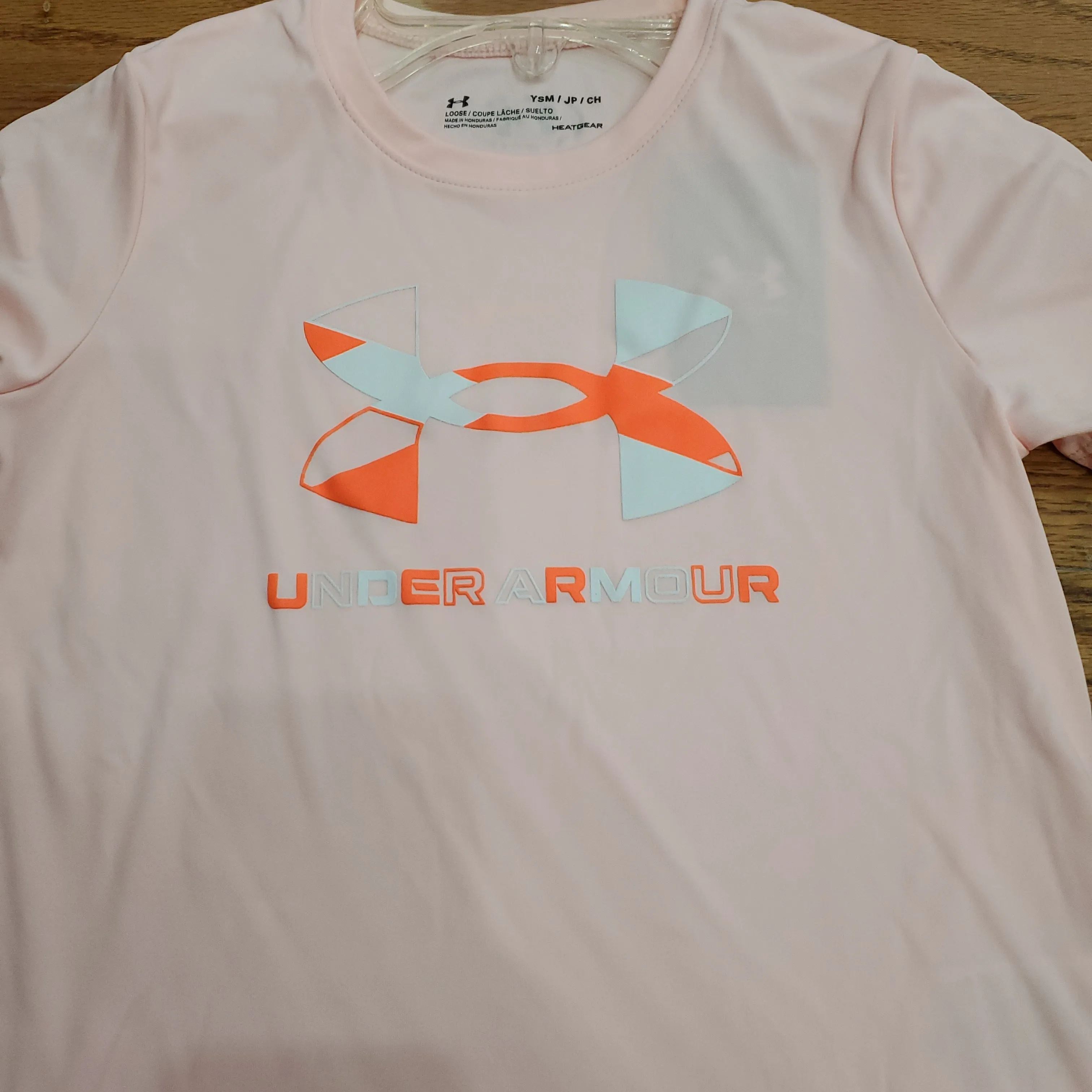 CLEARANCE UA Youth Tech Graphic Big Logo-Peach