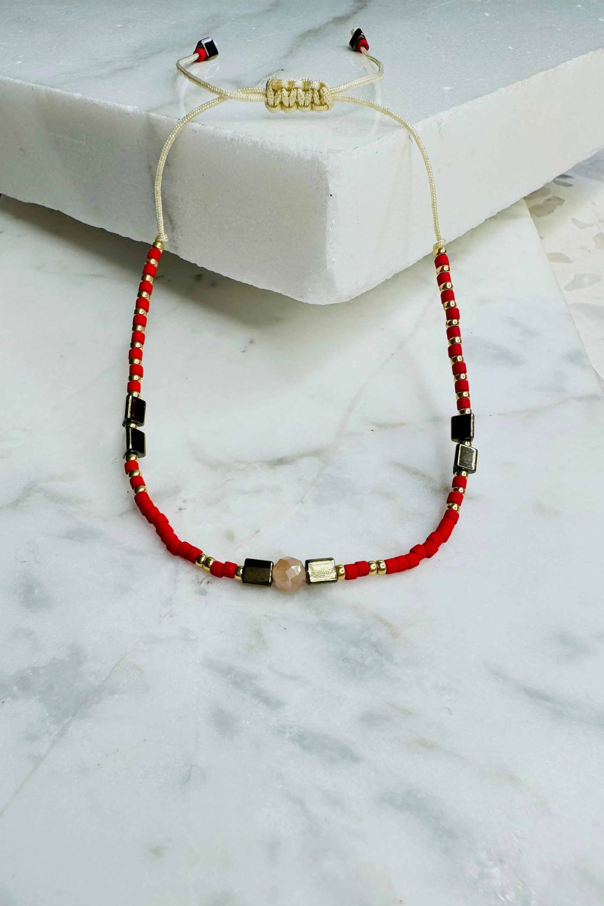 Handmade Glass Bead Bracelet - Red/Gold