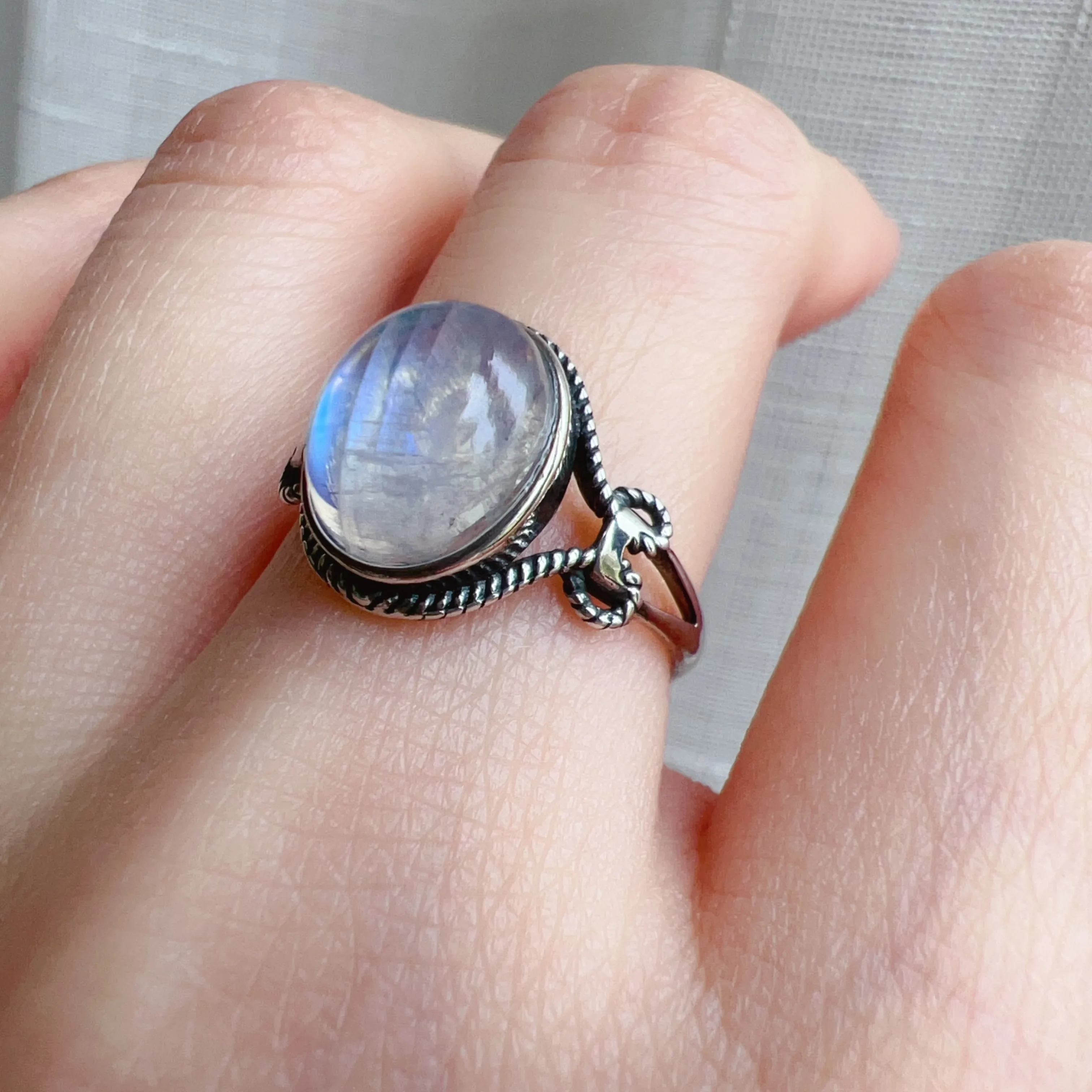 High Quality Blue Moonstone Ring Handmade with 8.3x10mm Cabochon 925 Sterling Silver