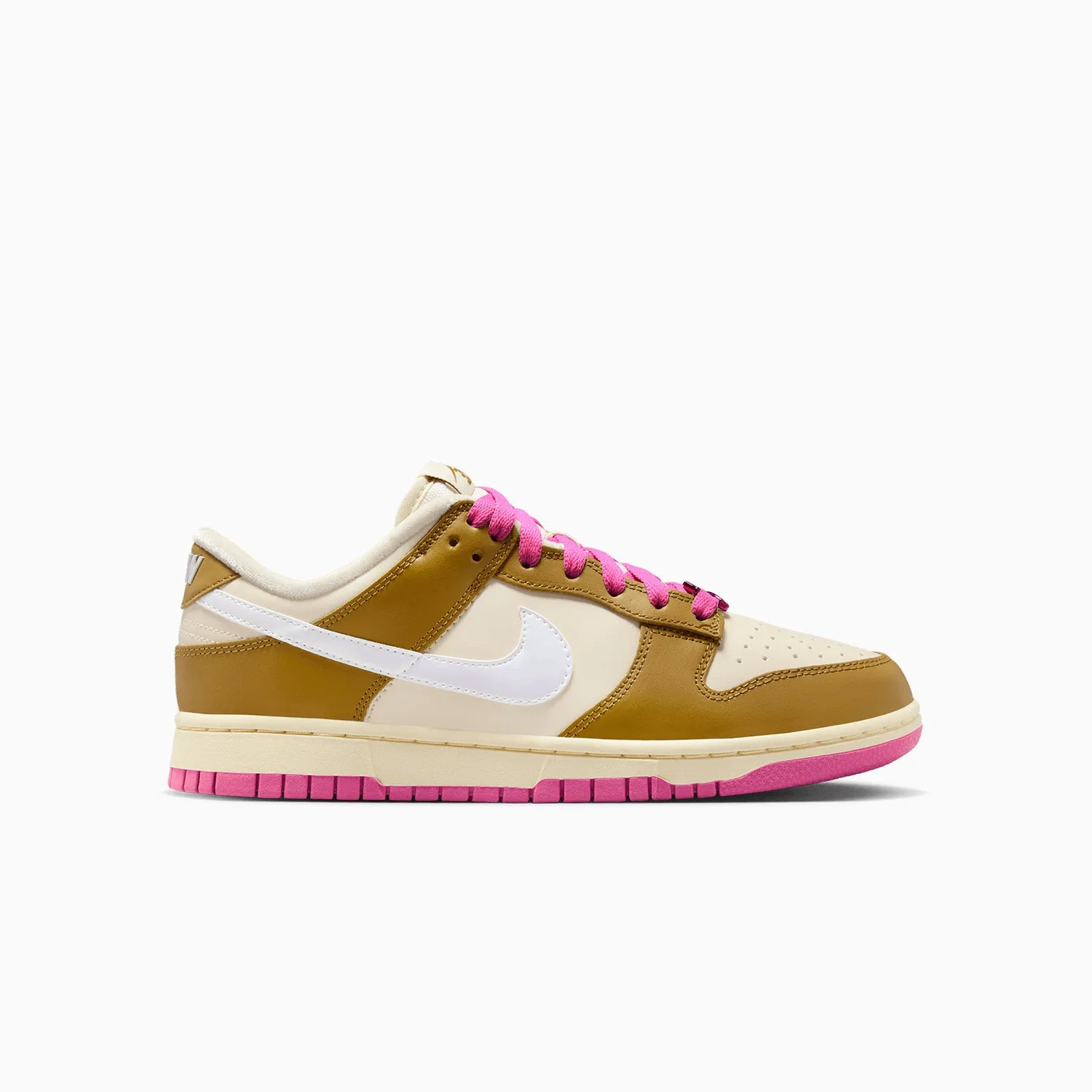 Women's Dunk Low SE "Just Do It Bronzine Playful Pink"