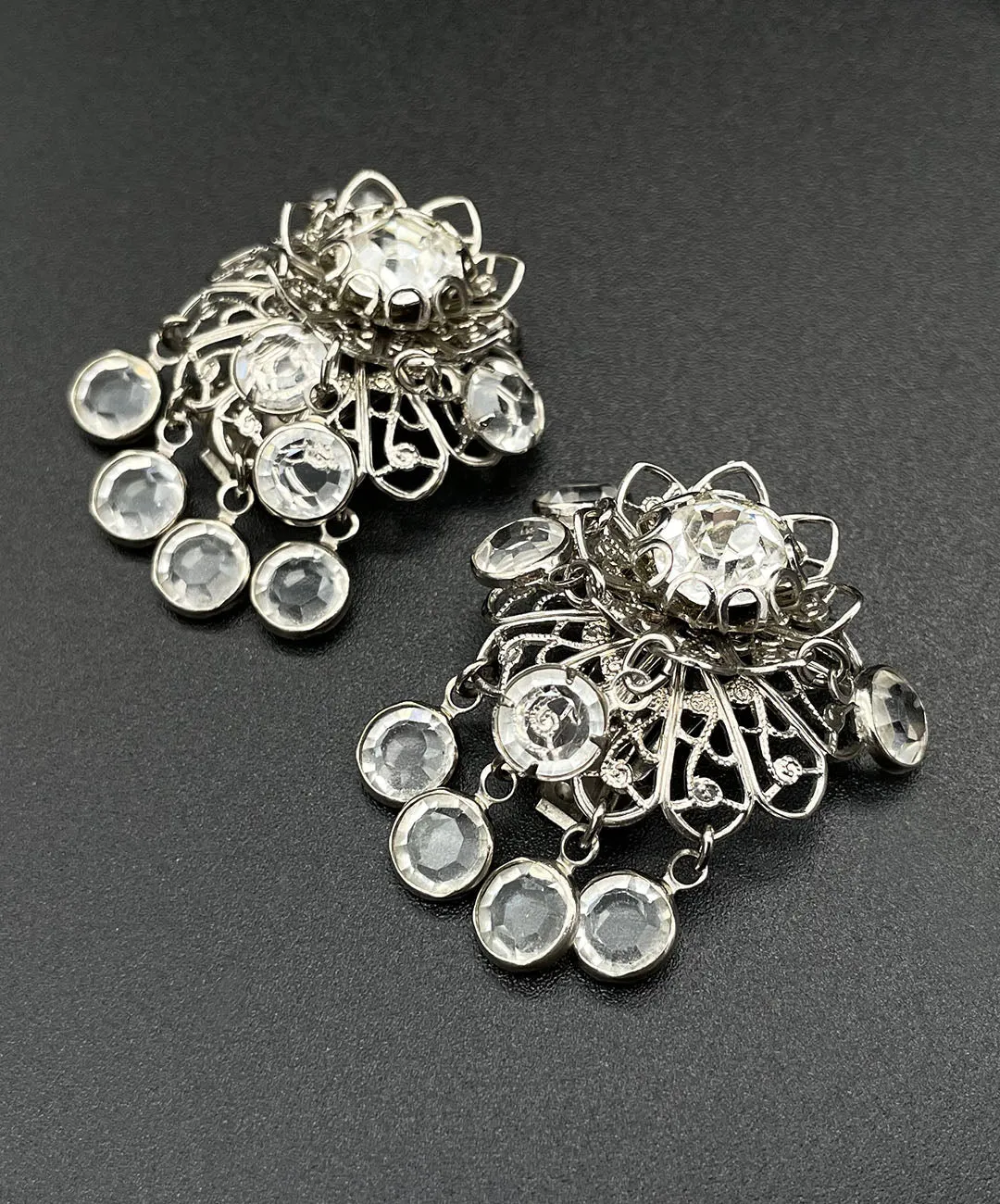 【カナダ輸入】ヴィンテージ フィリグリー クリスタル ビジュー イヤリング/Vintage Filigree Crystal Bijou Clip On Earrings