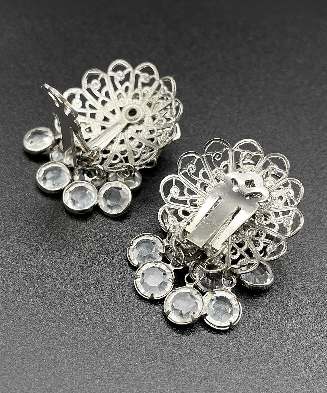 【カナダ輸入】ヴィンテージ フィリグリー クリスタル ビジュー イヤリング/Vintage Filigree Crystal Bijou Clip On Earrings